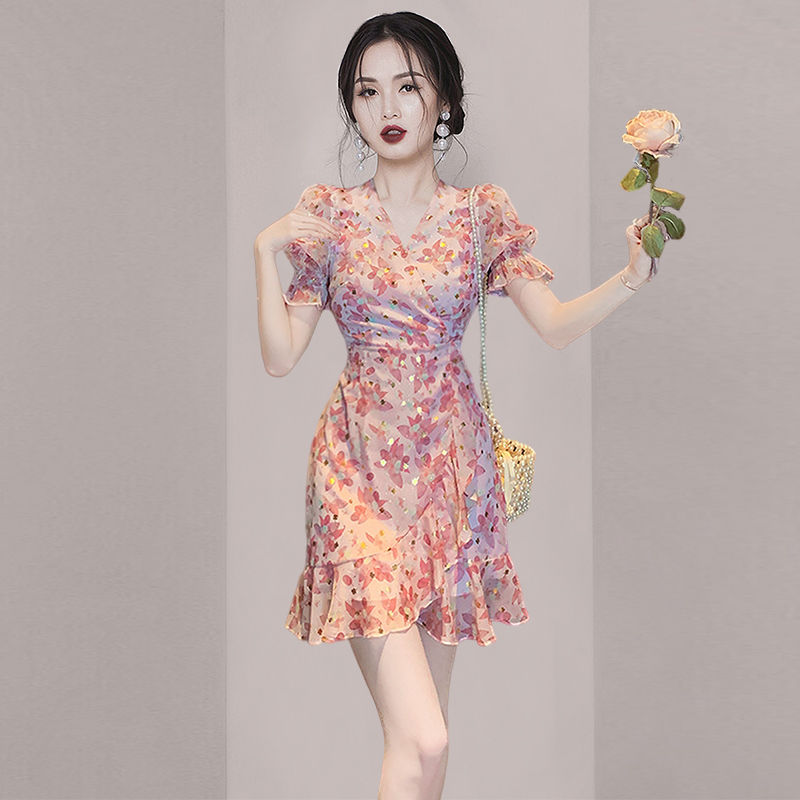 小个子温柔风碎花连衣裙女2024夏季新款女装法式淑女复古洋气裙子