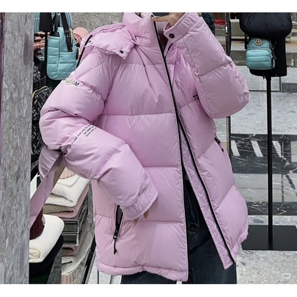 妃鱼/盟可睐/聚酰胺/羽绒服/95新/市场价19100/双1022