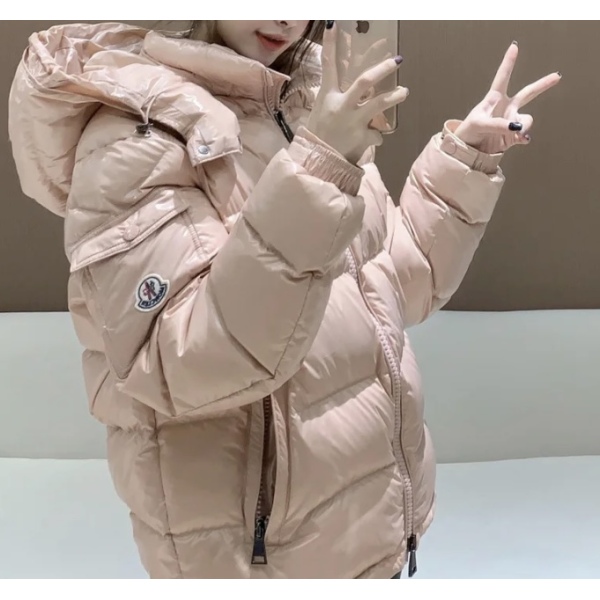 妃鱼/盟可睐/聚酰胺/羽绒服/95新/市场价17000/灵0924