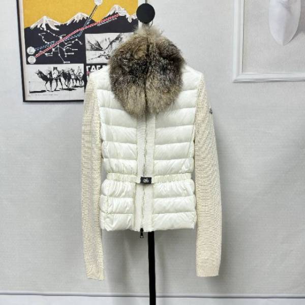妃鱼/盟可睐/聚酰胺纤维/羽绒服/95新/市场价17800/z1016