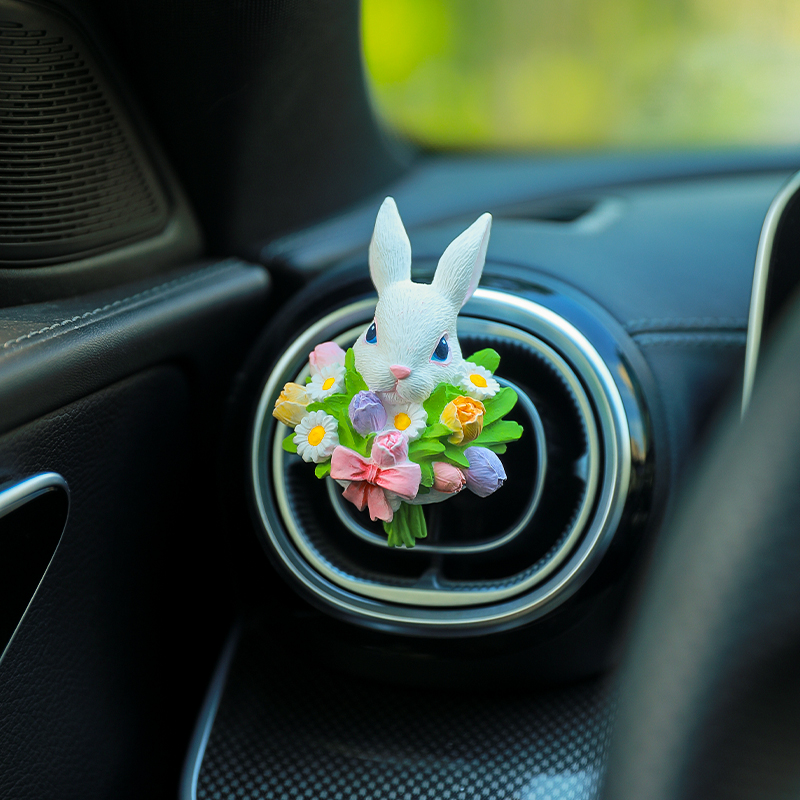 郁金香小兔车载香薰空调出风口装饰车扩香石摆件汽车内饰用品大全