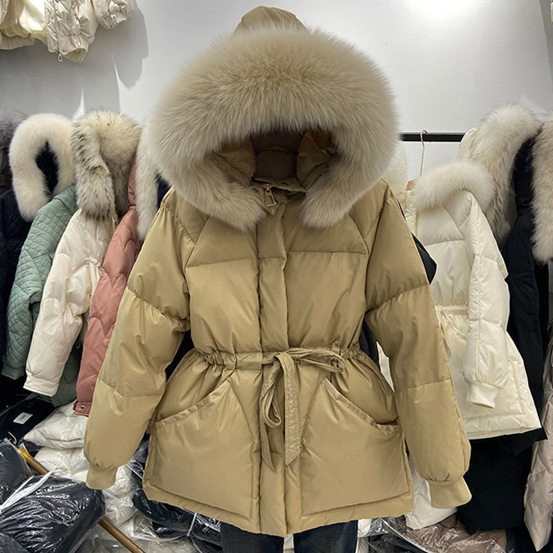 雪中飞2023冬新款韩国东大门狐狸大毛领羽绒服女短款收腰显瘦小个