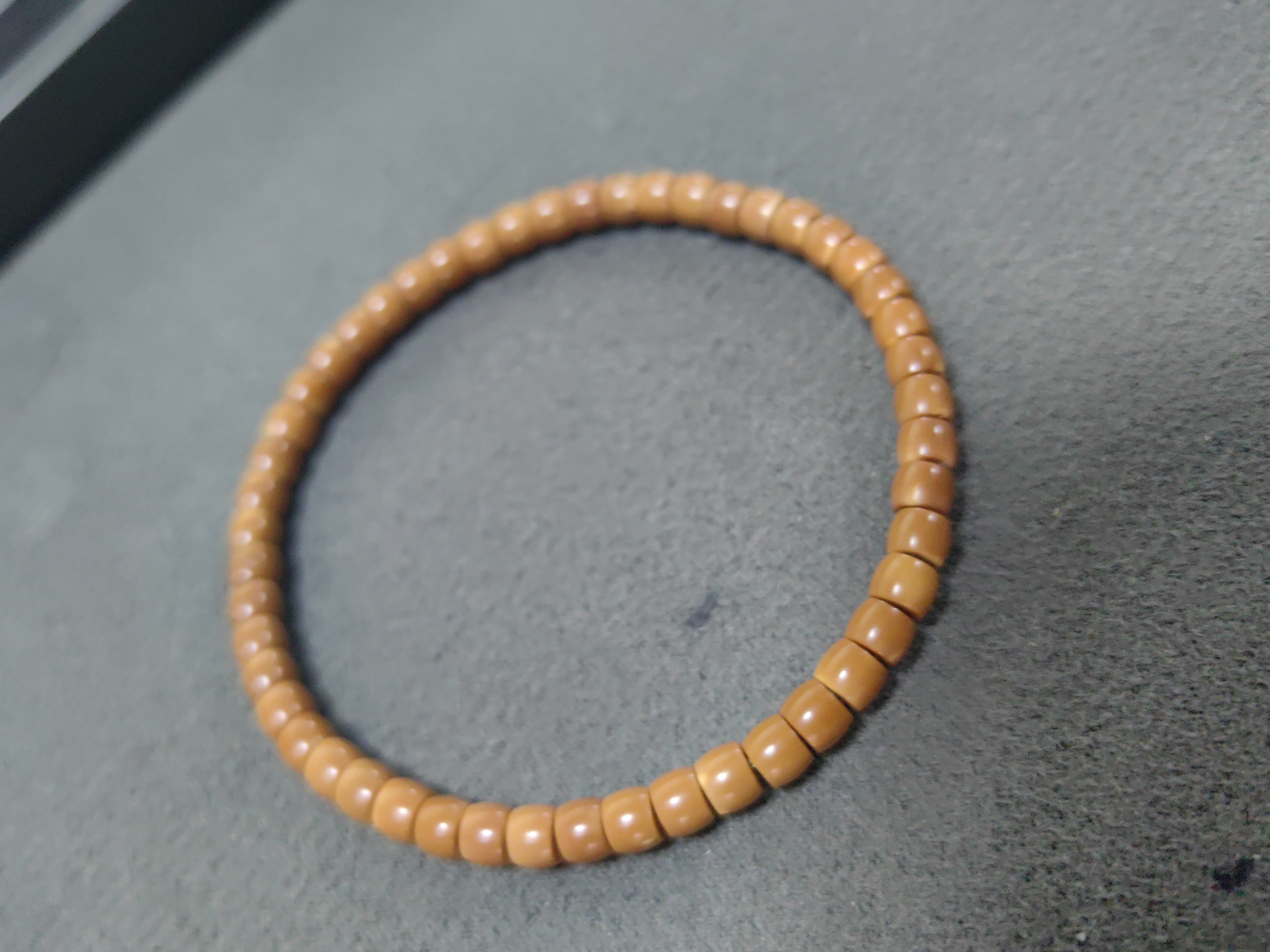 精工直切核尖手串