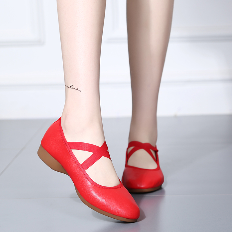 828全皮广场舞鞋女士平底红色中跟练功舞鞋真皮平底舞蹈鞋妈妈鞋