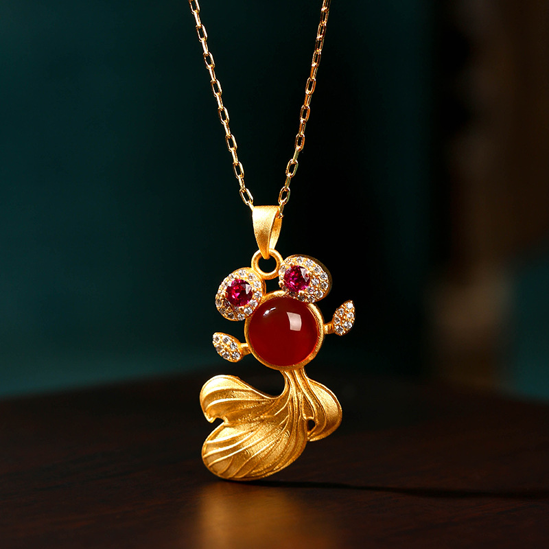 铜合金项链 时尚气质可爱小金鱼小众设计感轻奢锁骨链饰品