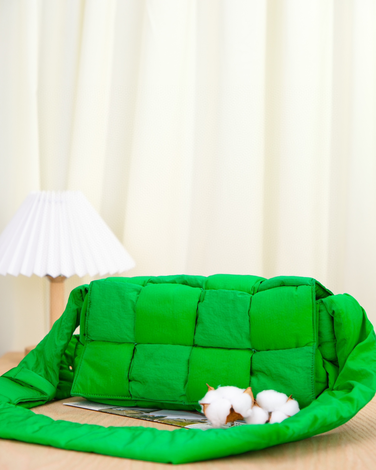 99新 BOTTEGA VENETA/葆蝶家 嘉壹/(5471)绿编织单肩斜挎枕头包 