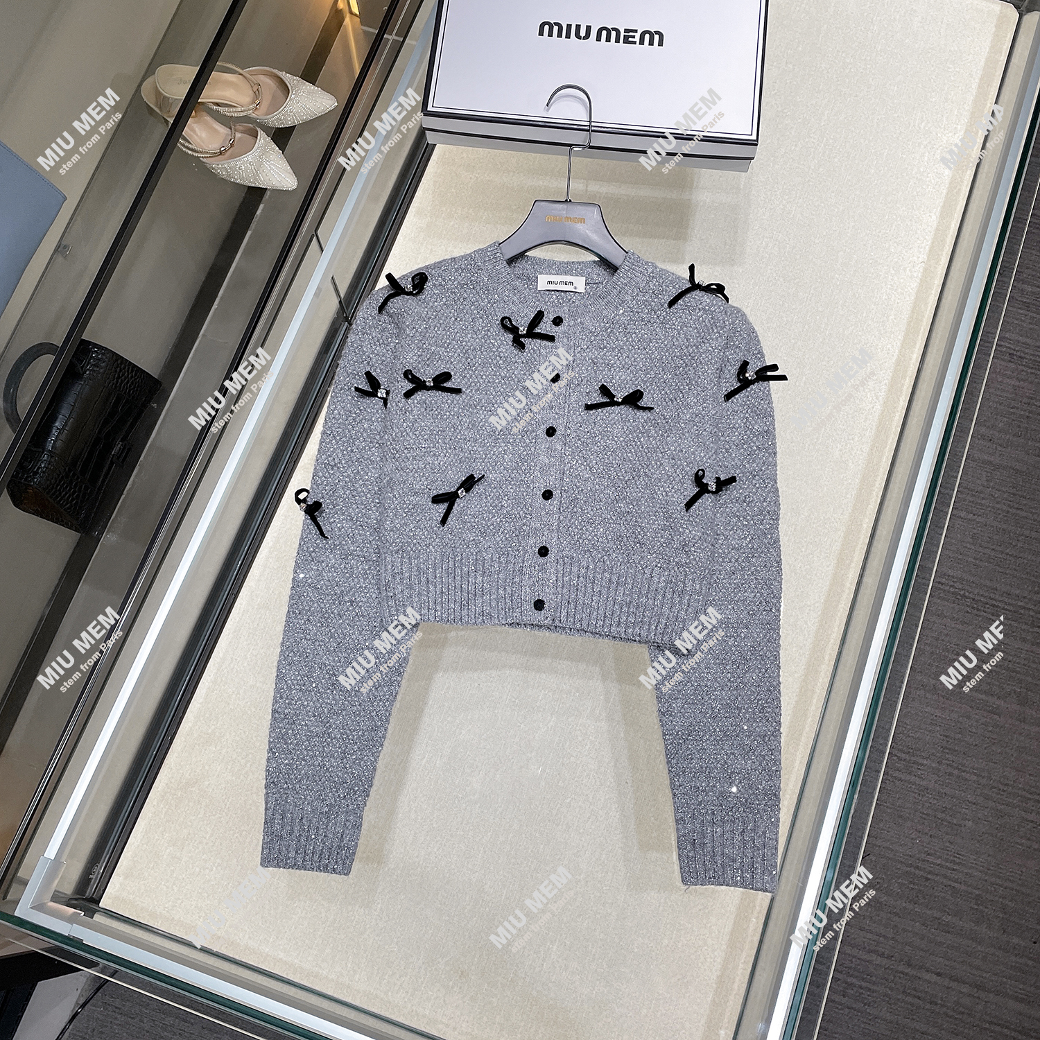 轻奢高端女装蝴蝶结圆领针织衫毛衣开衫上衣 LA8970