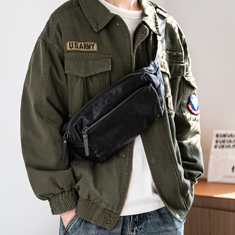 新款原创潮流男士真皮胸包百搭植鞣牛皮简约单肩包通勤轻便斜挎包