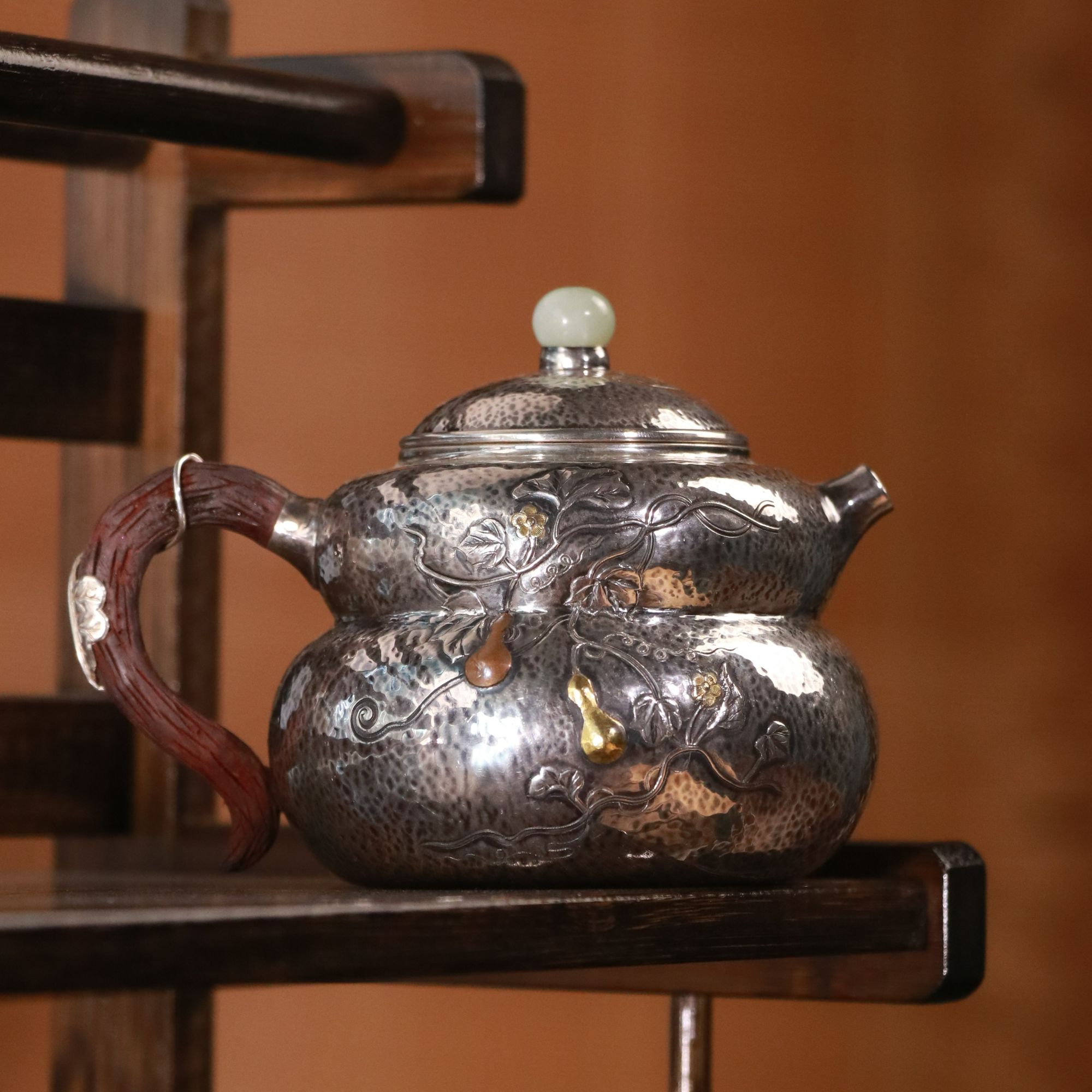 足银纯手工麻面双层葫芦小壶