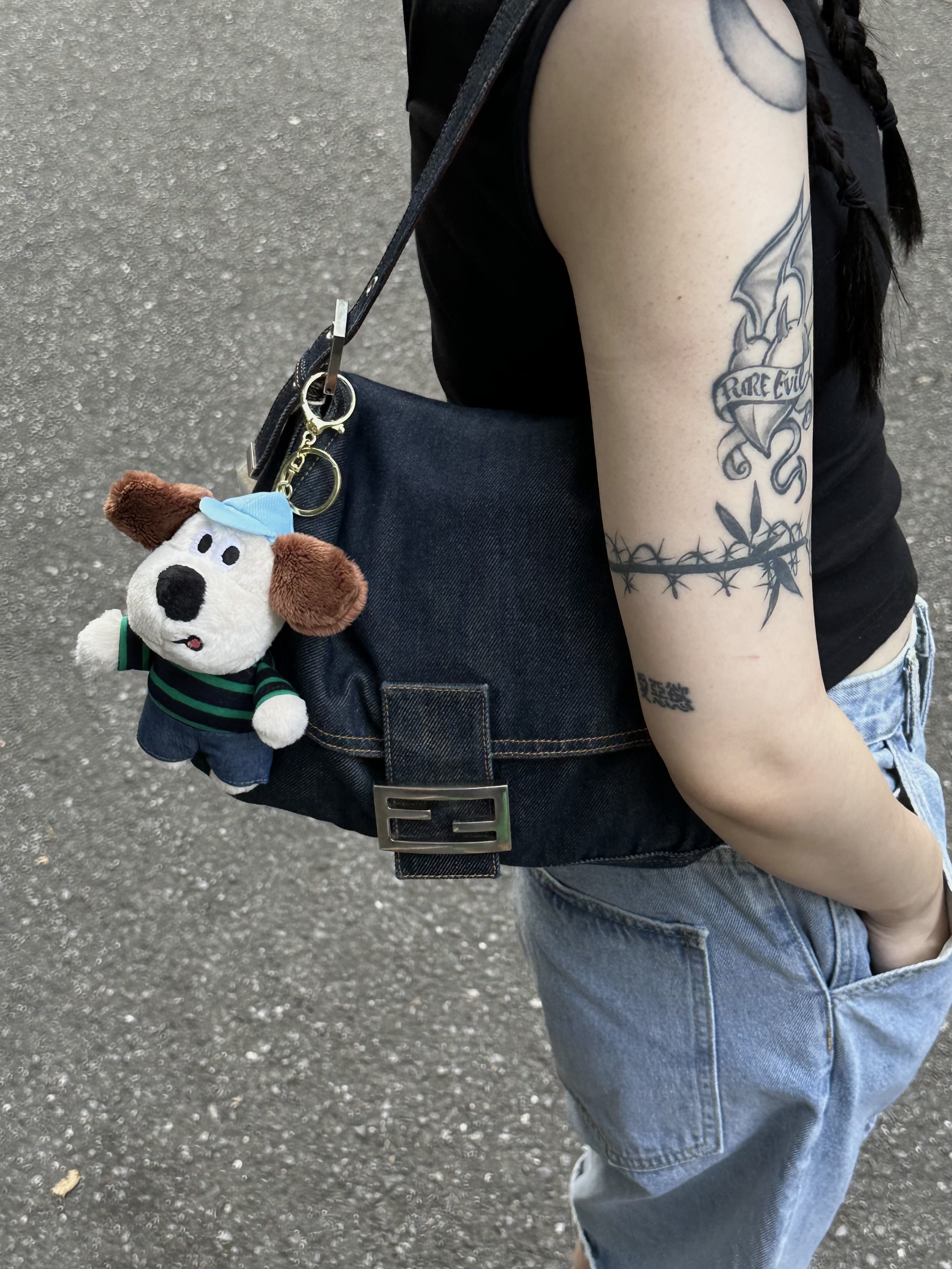 95新 FENDI/芬迪 只盒/Fendi牛仔单宁大法棍单肩包