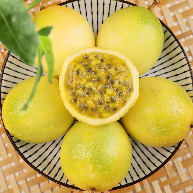 钦蜜9号黄金百香果新鲜现摘现发香甜可口产地直发1-5斤包邮
