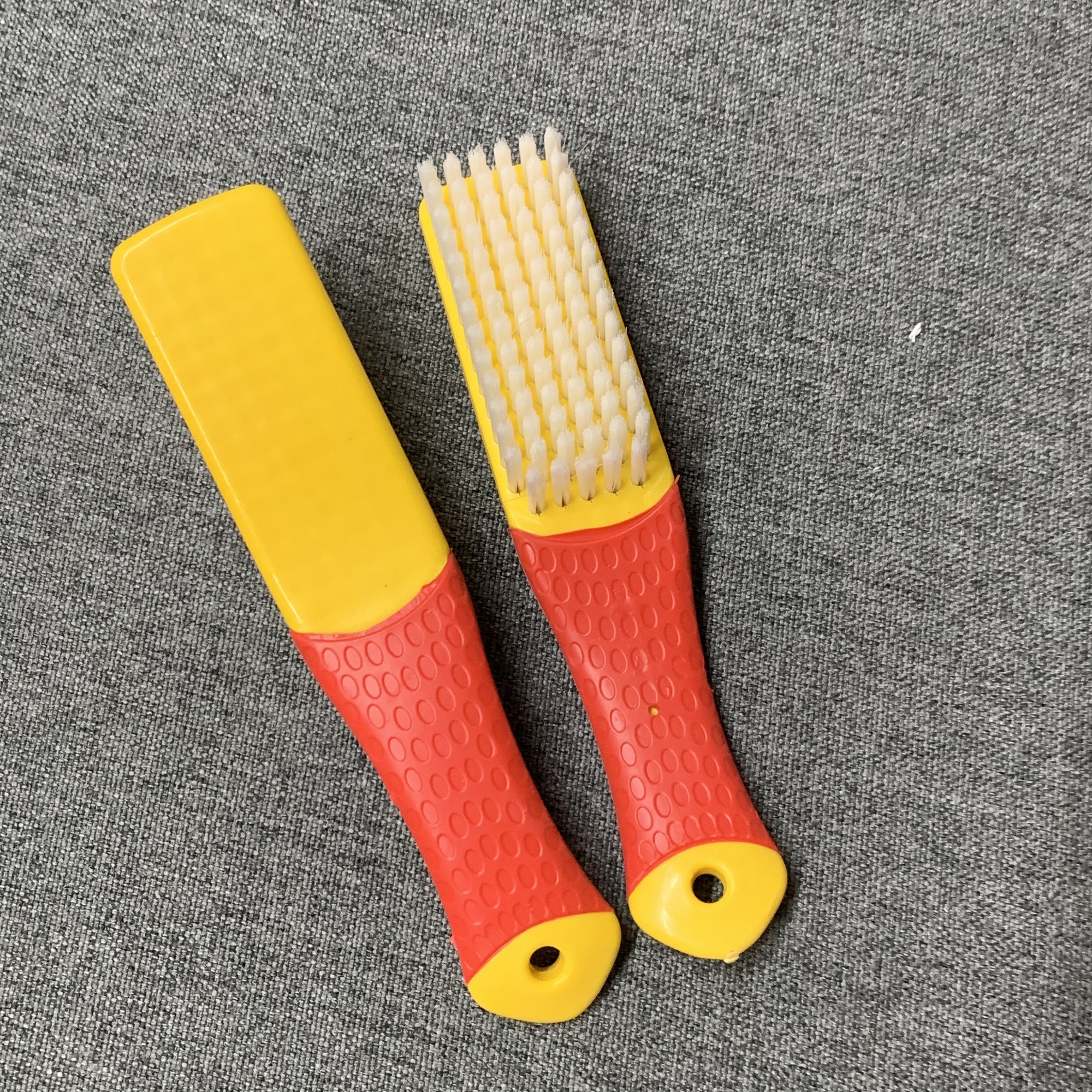 G512亗高级鞋刷3个丨萌嘻伟手机支架厂家提供福利