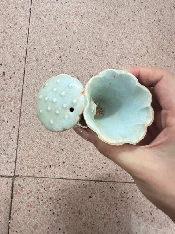 青瓷莲蓬文房水柱