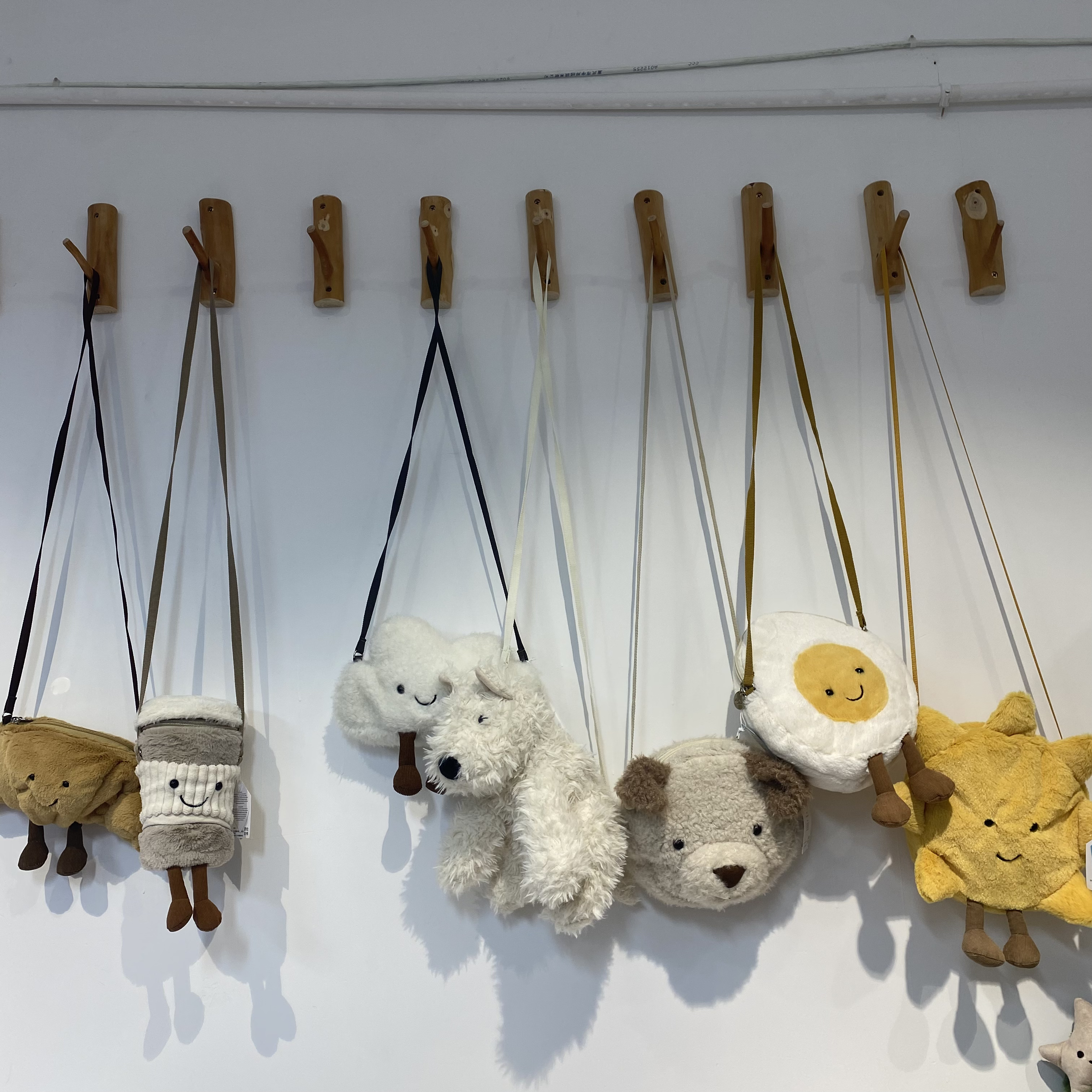 玩偶斜挎包时尚个性毛绒包包