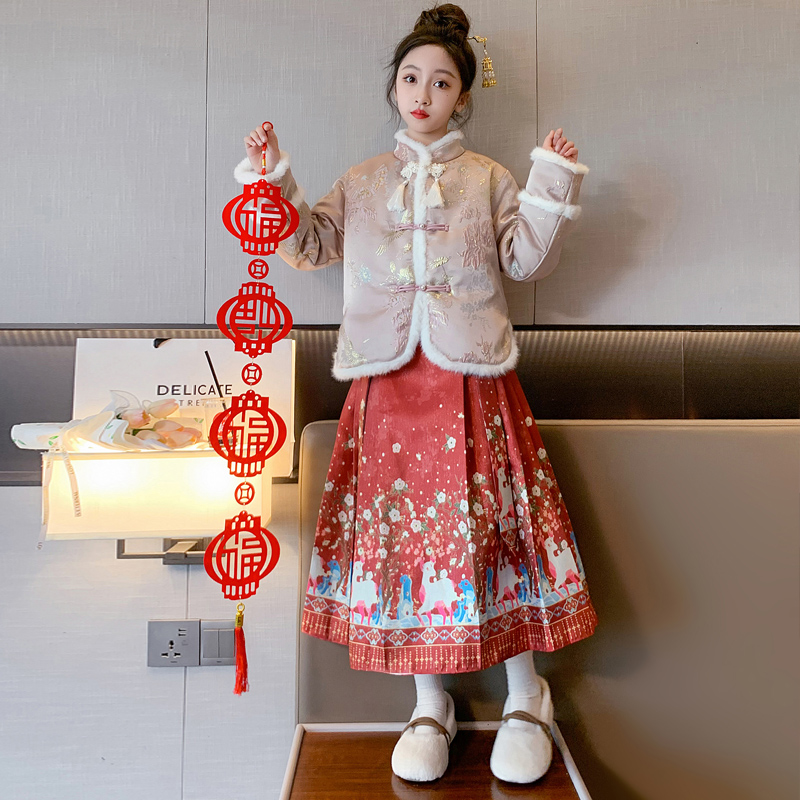 女童网红中国风秋冬新中式唐装马面裙加绒加厚套装国潮喜庆拜年服