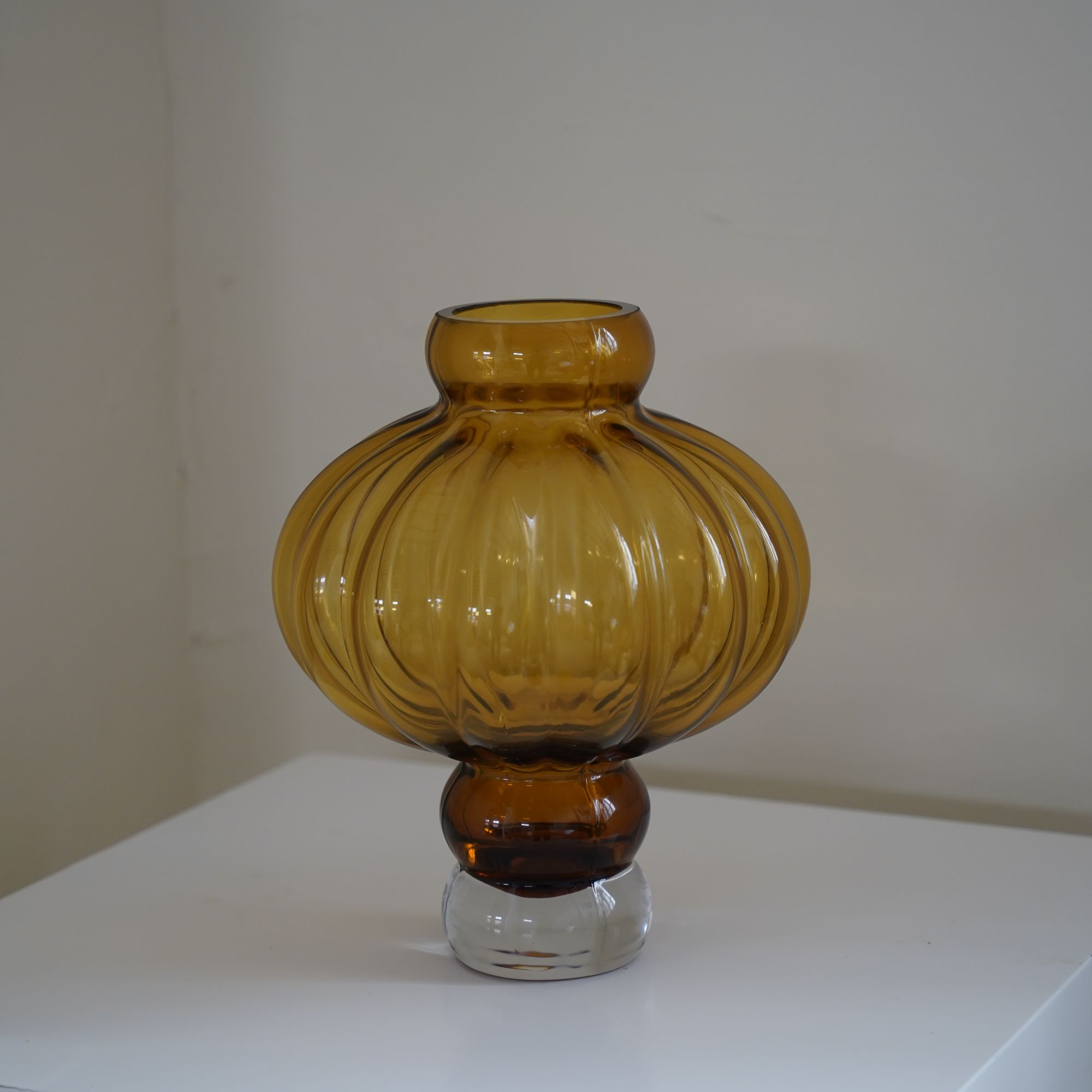 高24cm简约高级感玻璃花瓶家居摆件艺术软装花器水养鲜花植物瓶