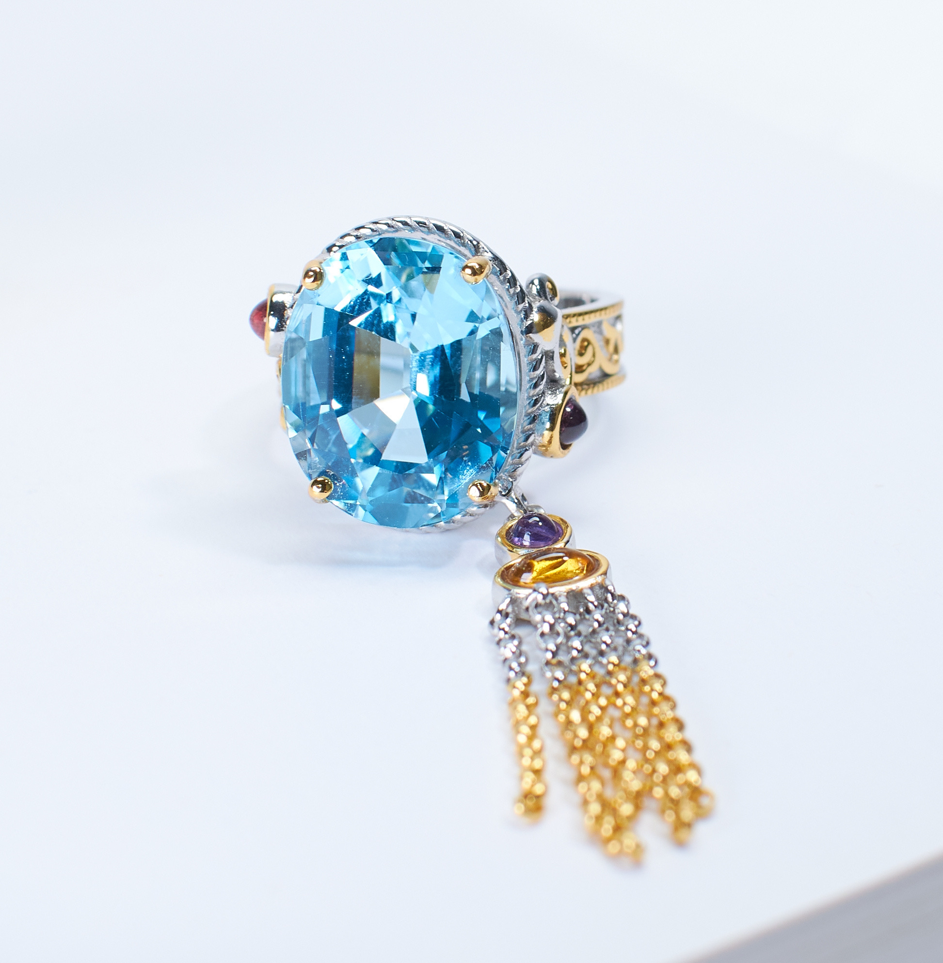 【aoak 】A009天然托帕石925银镀金独特设计流苏戒指