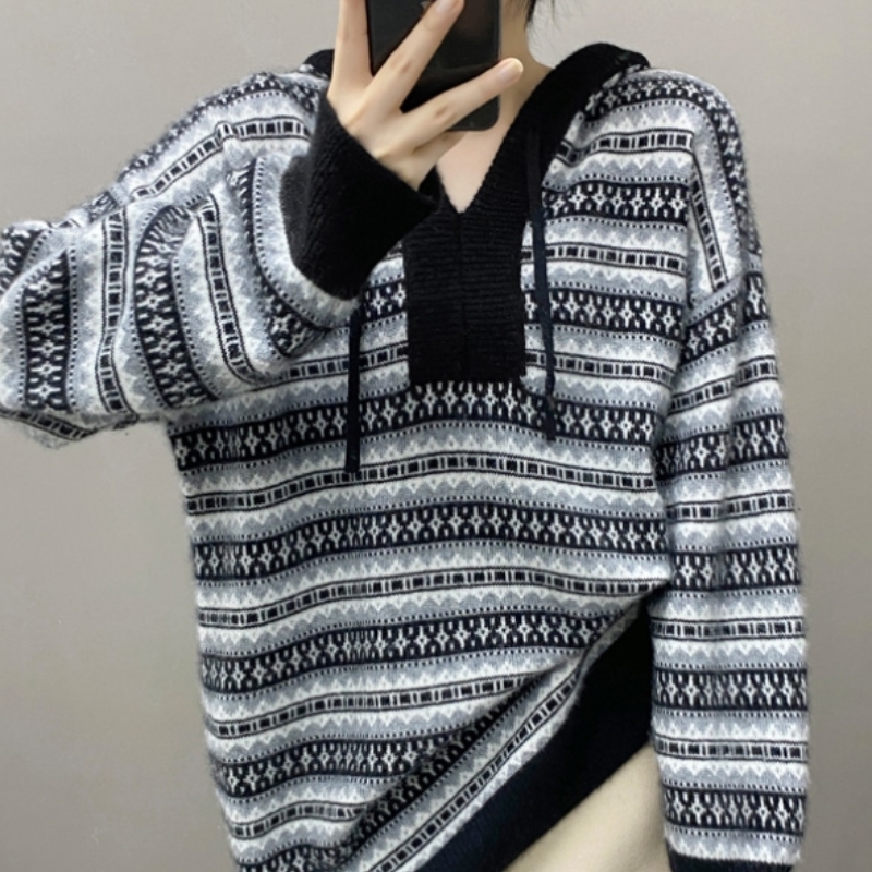 羊范连帽中长款提花山羊绒衫女秋冬新款百搭长袖休闲慵懒风套头衫