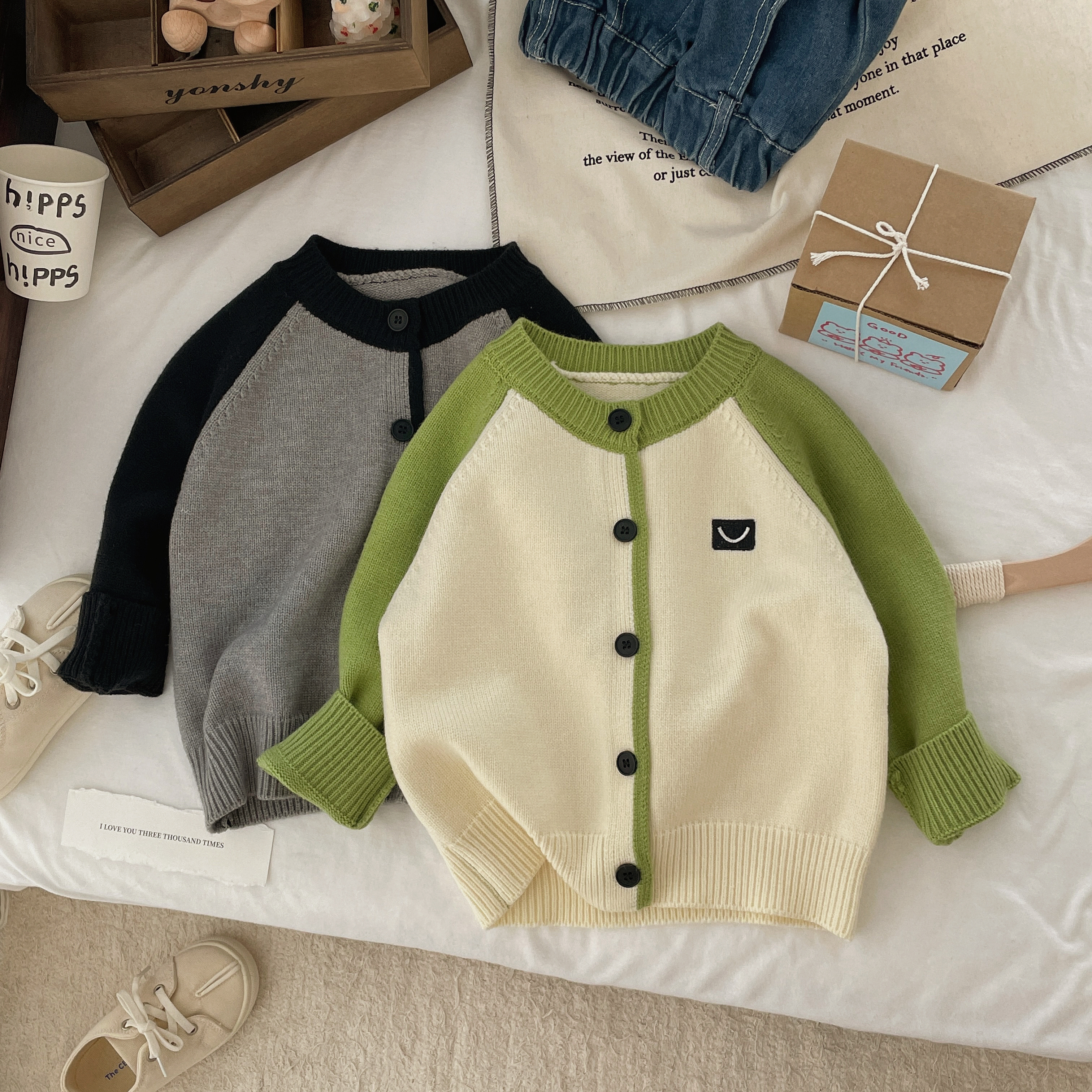 笨舒舒春秋新款韩系儿童毛衣男宝女宝洋气百搭拼色刺绣毛衣开衫