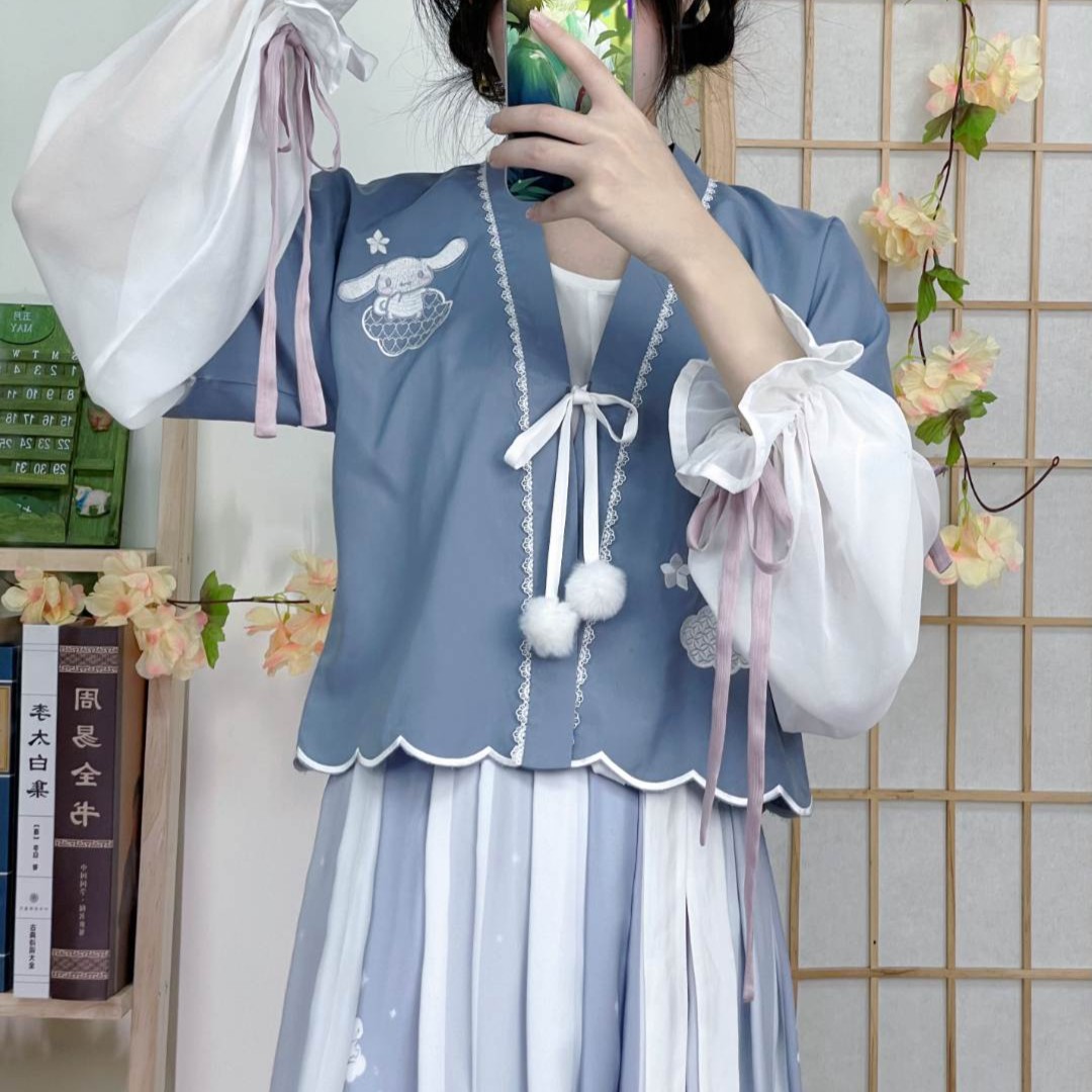 【预售】4池夏 三丽鸥联名款：住在云朵里 唐褙子圆领衫原创汉服