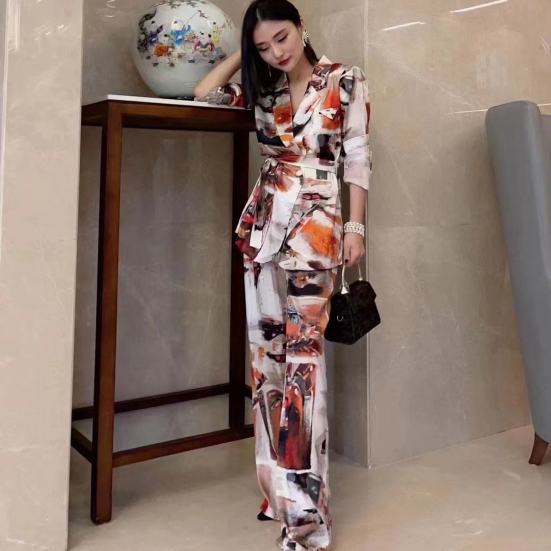 【OUYIXIU】高定红色花套装显瘦