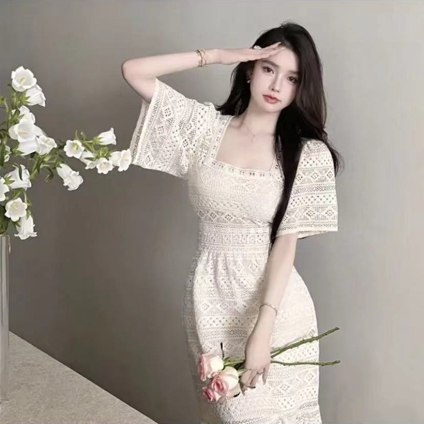 气质款显瘦连衣裙     时尚白色收腰小众修身夏季复古设计感法式