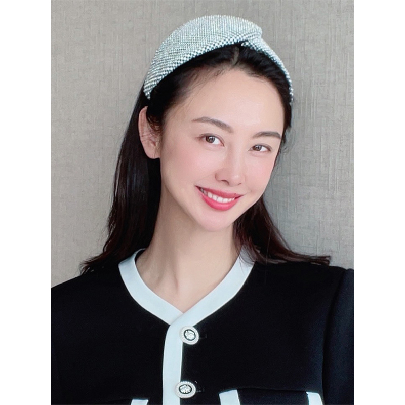 TRACYCHU时尚气质百搭简约优雅网红小香风艺术品银色水钻手工发箍
