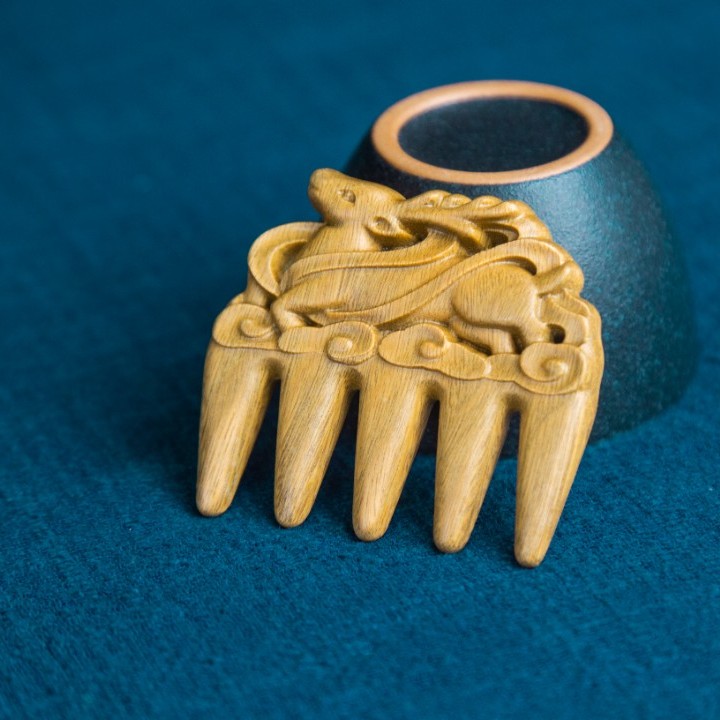 妃坊绿檀6CM便携式按摩梳