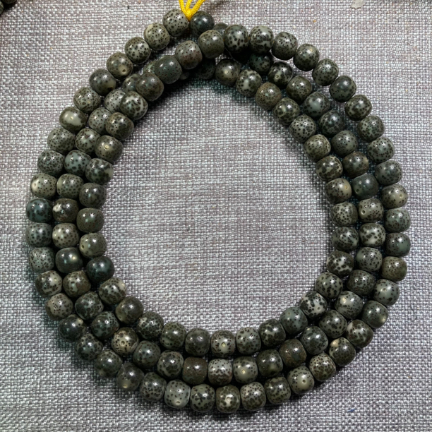 星月菩提原生态同枝果帝王绿石玉料108颗老型桶珠手串脖挂