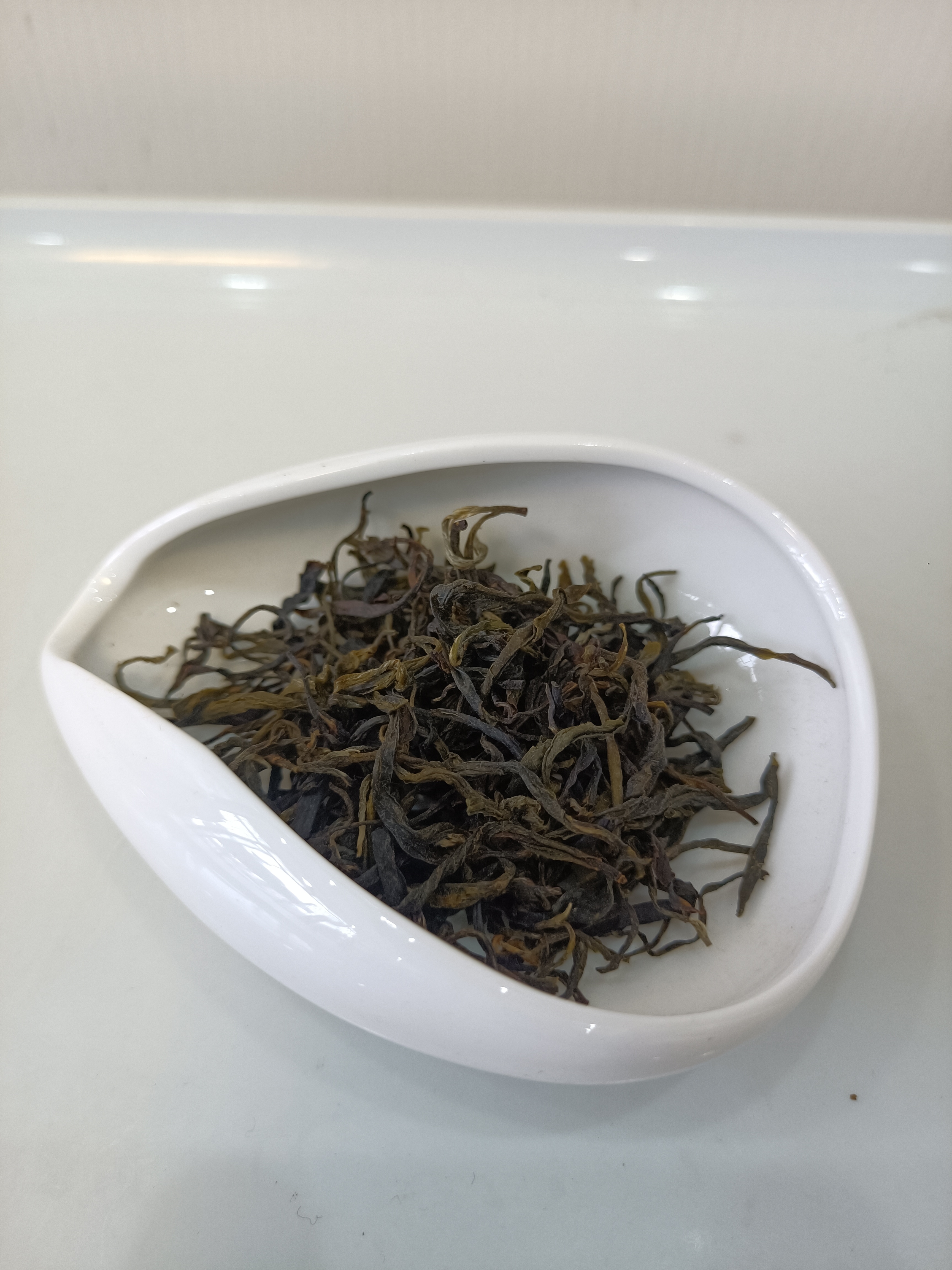 白岩山特级野生天尖