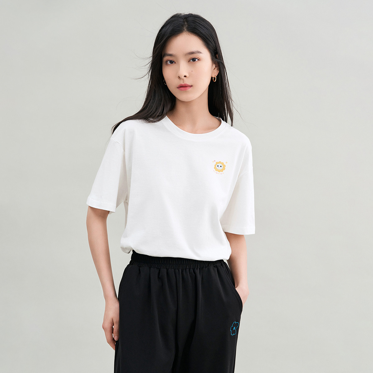 【人气爆款白T恤】茵曼23新款休闲基础百搭纯棉短袖F18322575