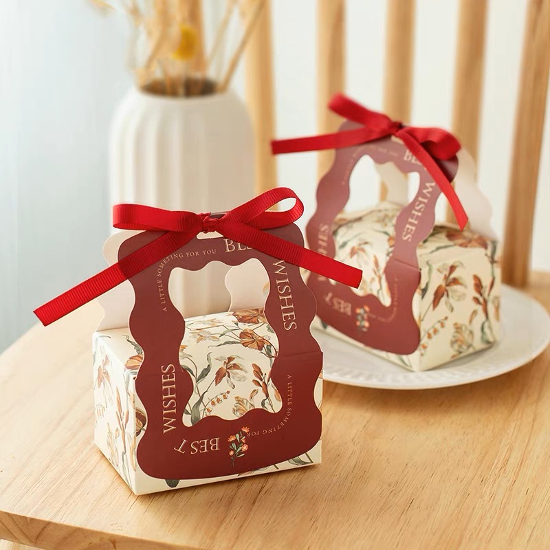 结婚喜糖盒2024新款婚礼糖果盒子伴手礼盒高级感空盒糖袋子异形盒