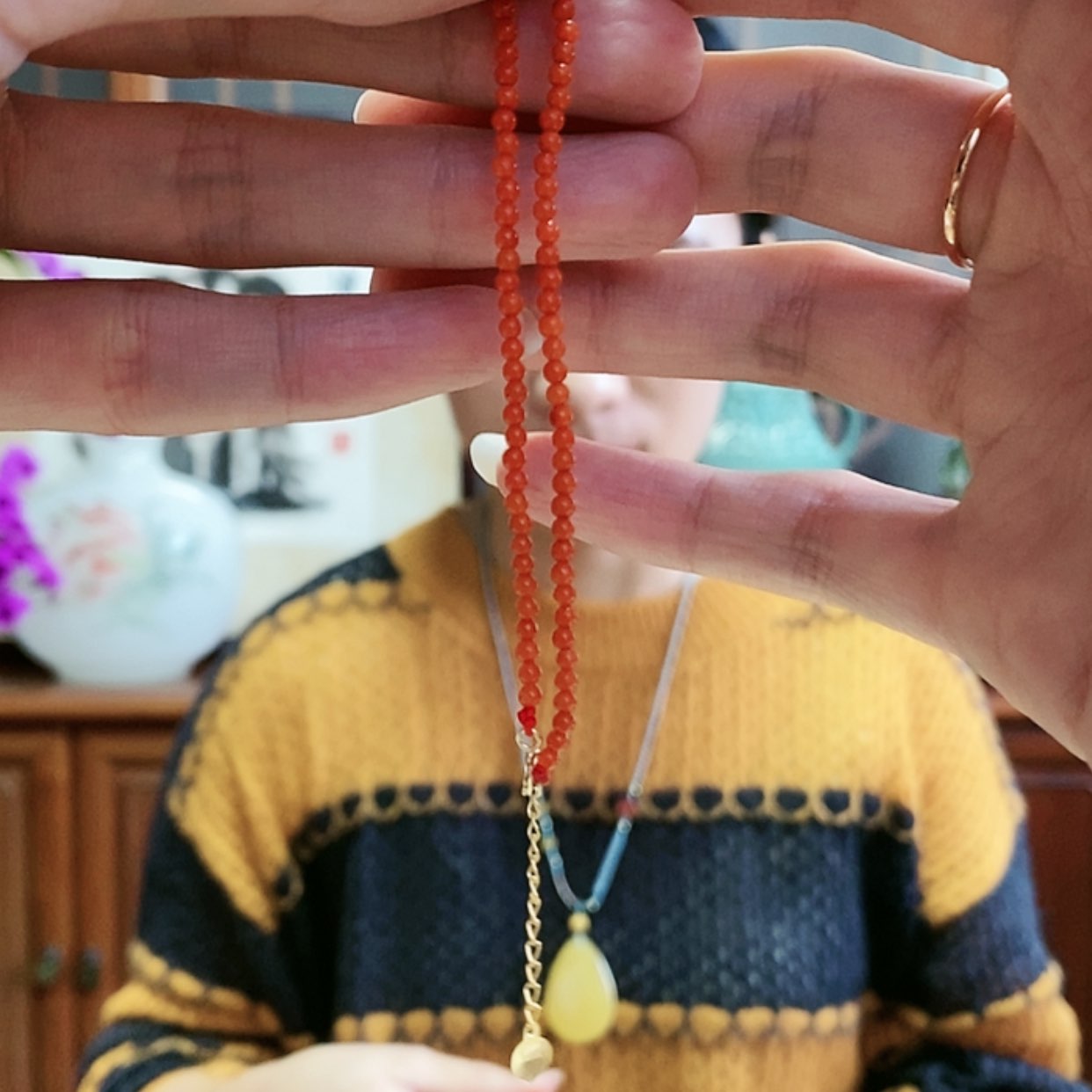 【闪购商品】南红玛瑙手链18K金镶嵌