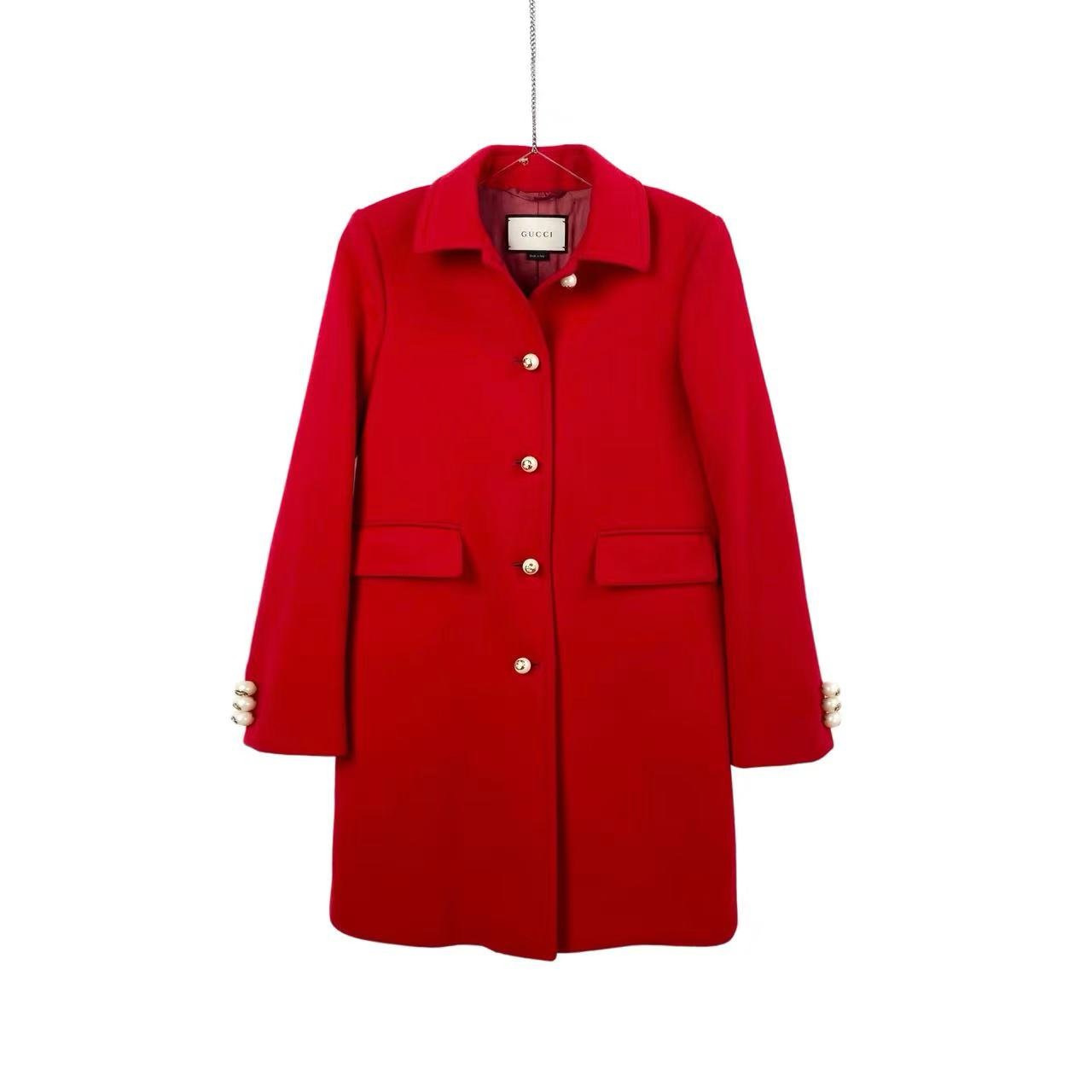 95新 GUCCI/古驰  bb0680 红色珍珠扣大衣 38码  95新