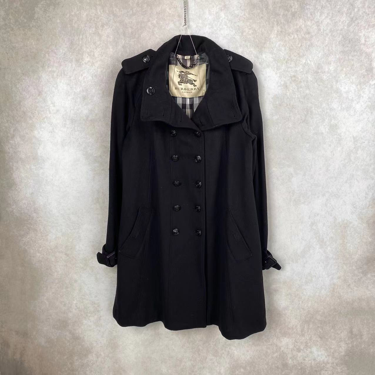 95新 BURBERRY/博柏利  17828 双排扣大衣 36码  95新 