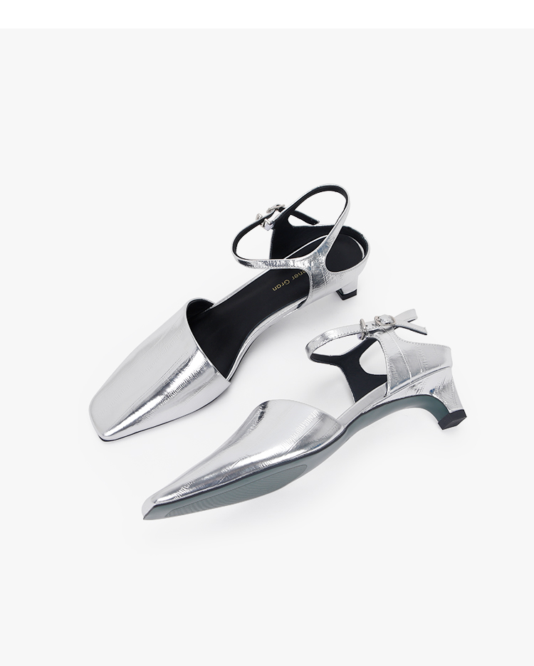 绝美女时装凉鞋2024高级感外穿包头女士凉鞋法式