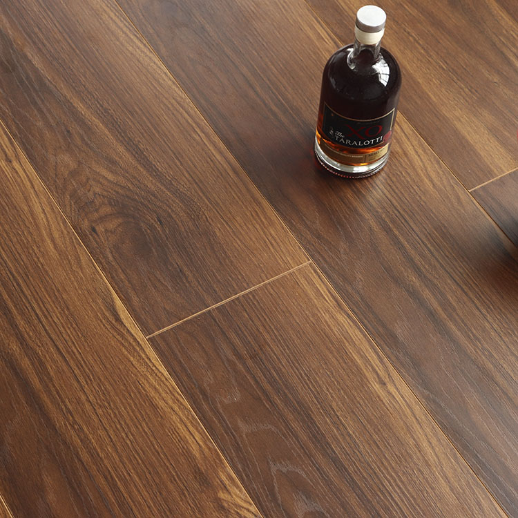 新三层实木复合地板14mm家装地暖原木色锁扣厂家批发多层实木地板