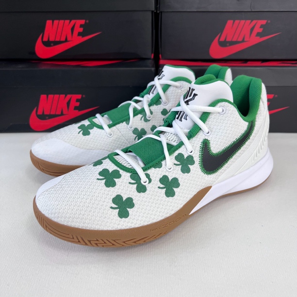 Nike 欧文三叶草 46码配盒 全新未使用 耐克篮球鞋