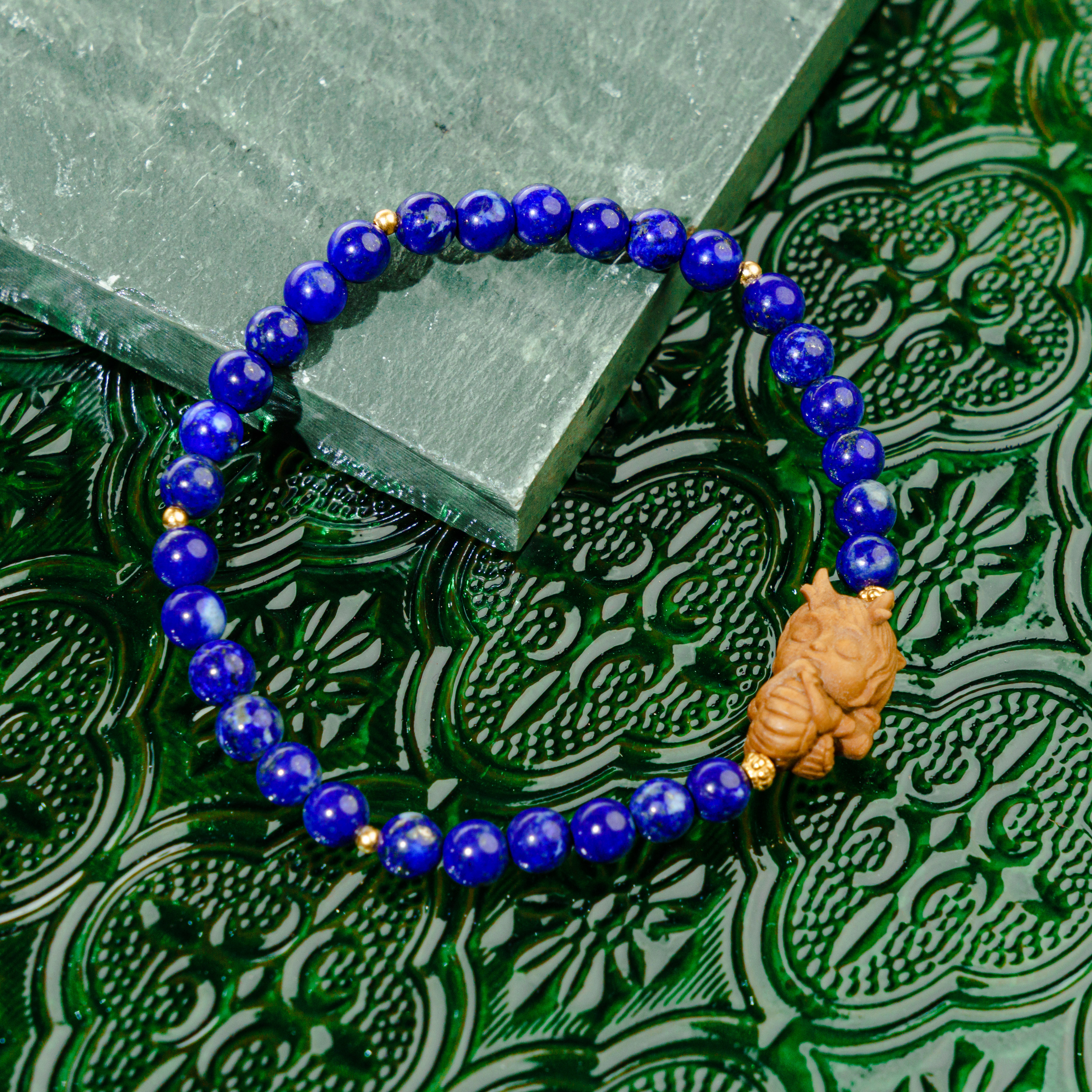 【默佑】守道掌门人老山檀香青金石小龙女单圈手串SDLS3636木带宝