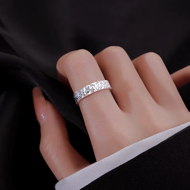 足银戒指 铂金色纯银999鱼鳞开口碎冰冰戒指环爆闪可调节尾戒