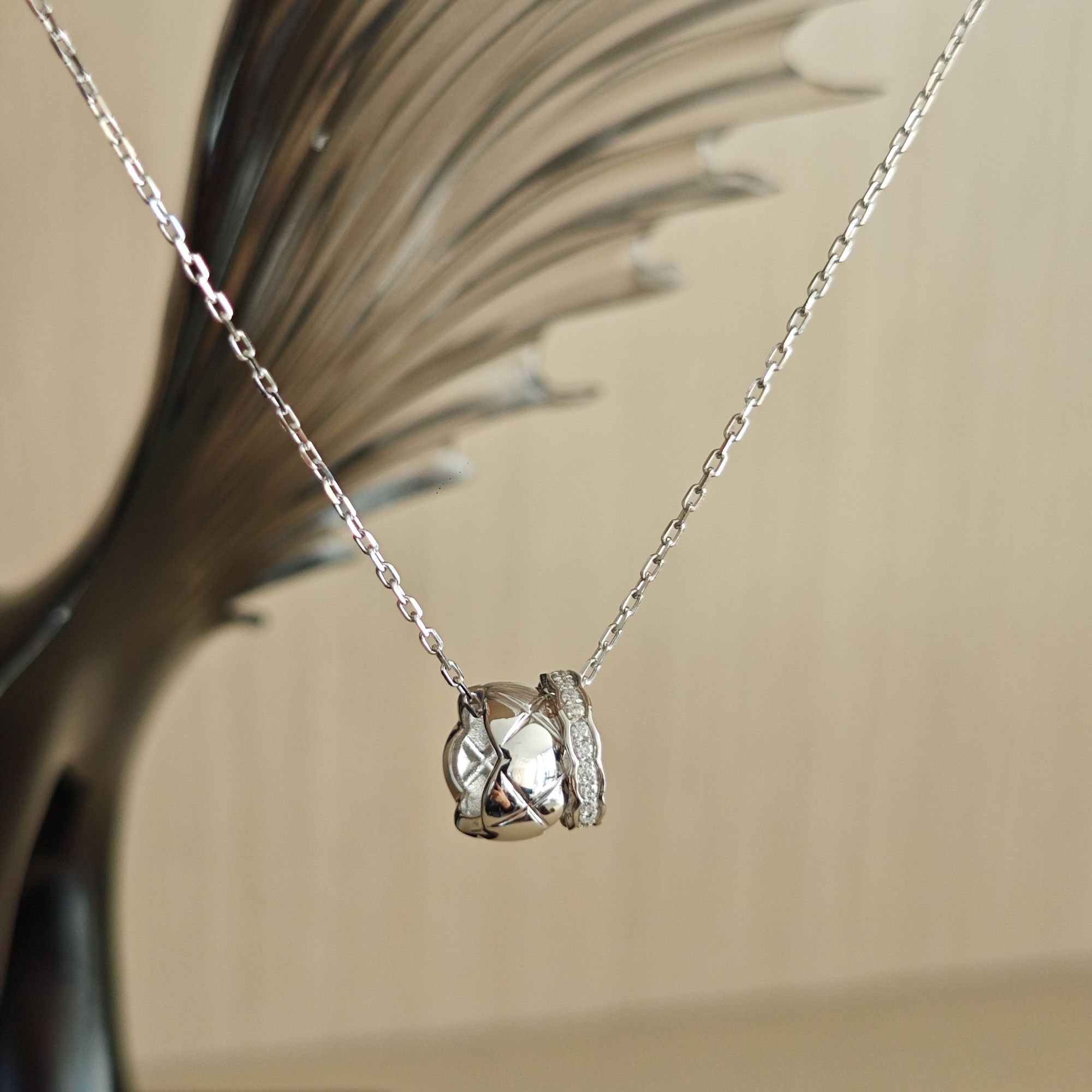 铂金菱格双环镶嵌套链5