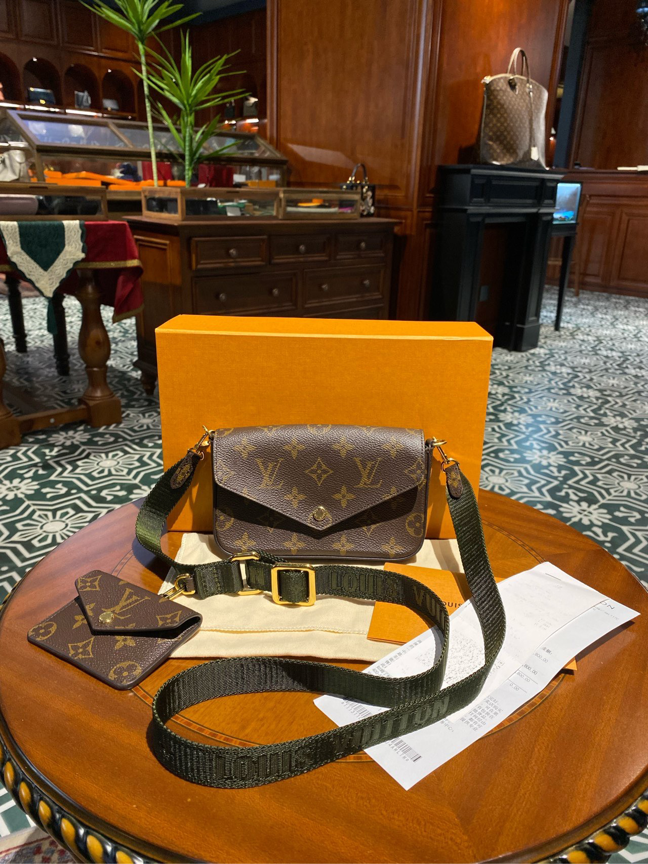 99新 LouisVuitton/路易威登 lv老花新款三合一单肩斜挎包