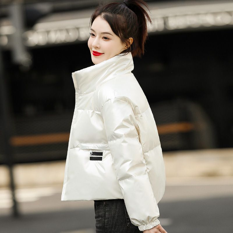 小个子爆款小款羽绒羽绒服女短款2023年新款亮面免洗加厚冬装外套