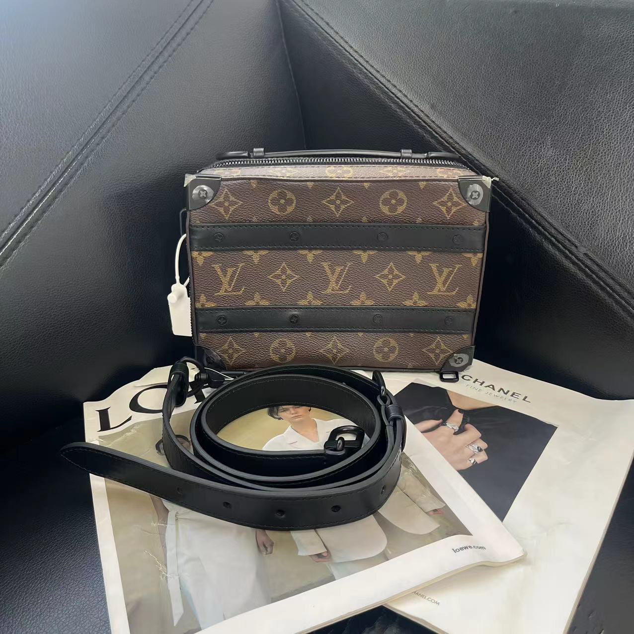 95新 LouisVuitton/路易威登 捐金沉珠/handle soft trunk