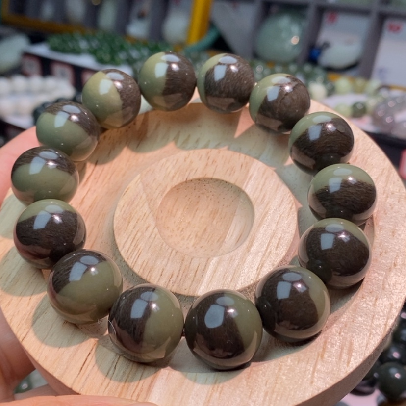 【闪购商品】和田玉手串未镶嵌龍**龘