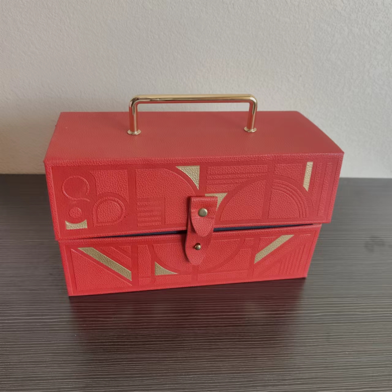 时尚精美礼盒-盒子-cici