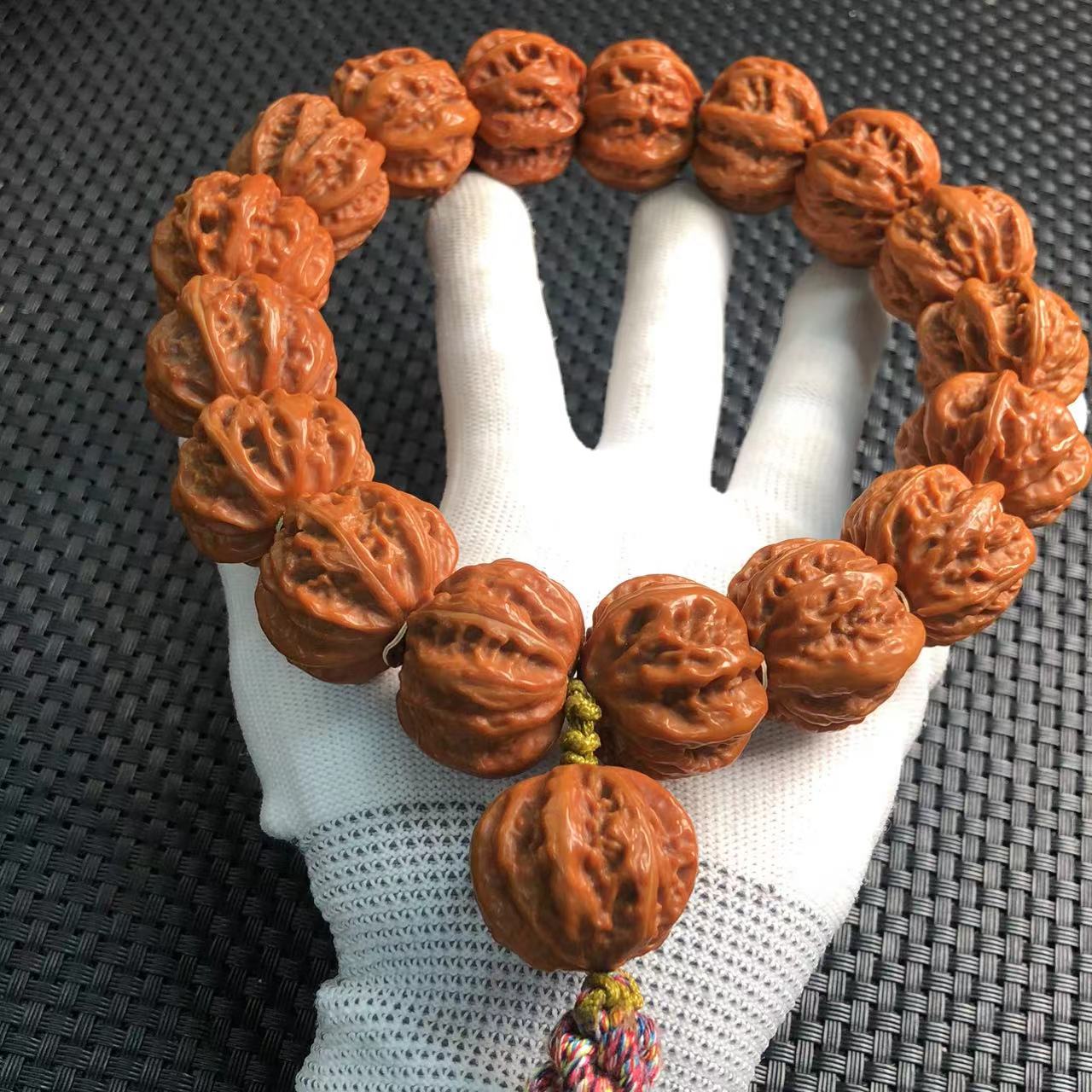 霸王龙京八棱文玩核桃大手持