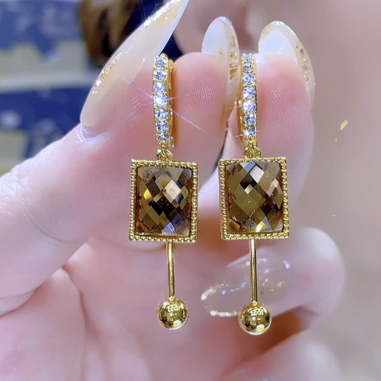 铜合金合成锆石耳饰 法式方块精致百搭耳扣耳环