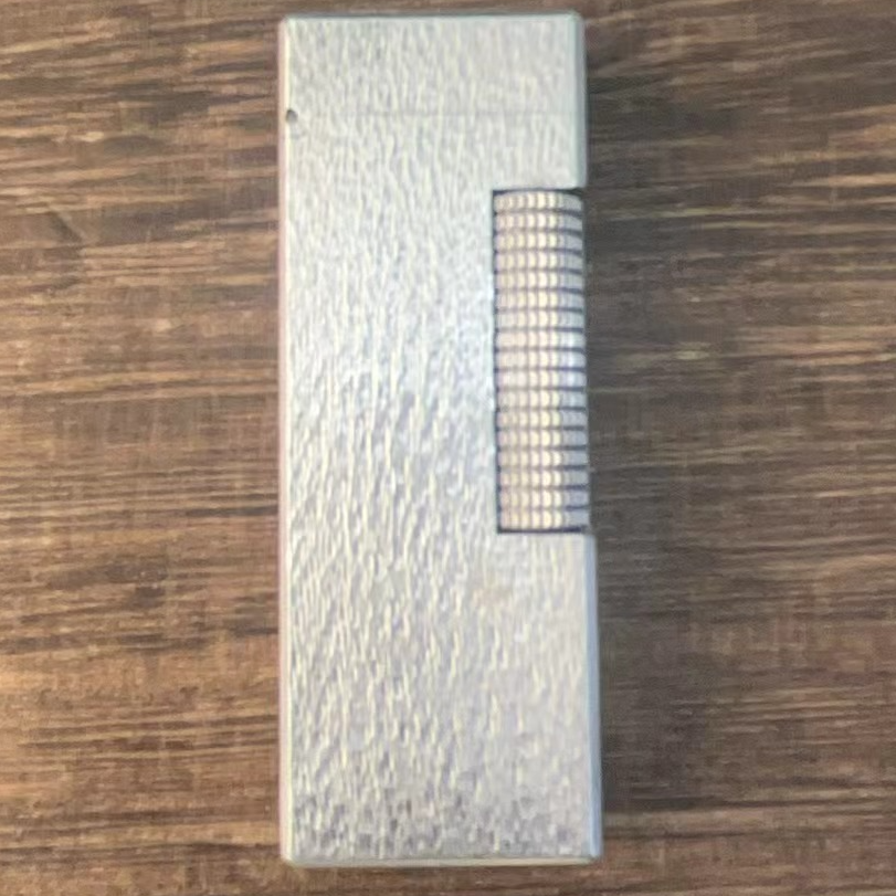 DXL银色树皮纹充气打火机