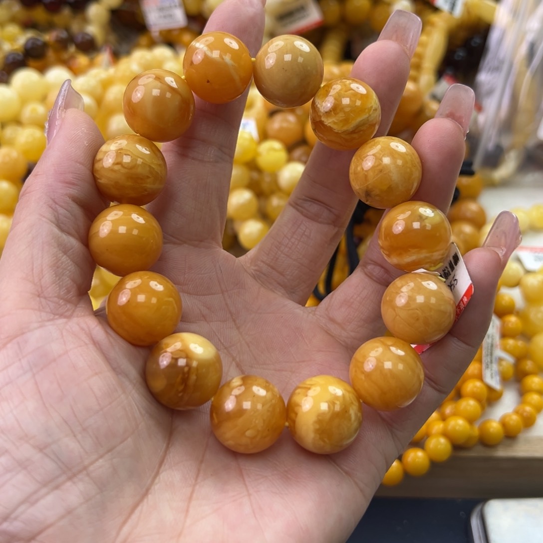 琥珀珠宝奇石未镶嵌